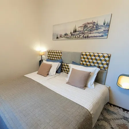 Old Ii With Parking * Γκντανσκ