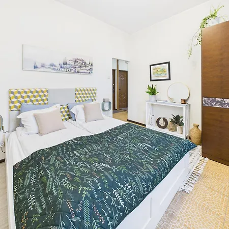 Old Ii With Parking アパート グダニスク